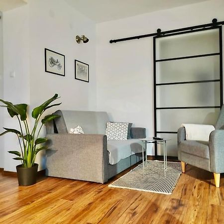 Loft W Starej Wozowni Apartment Krynica Zdroj Bagian luar foto