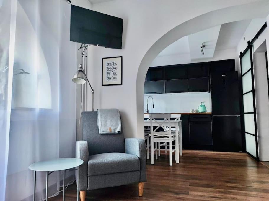 Loft W Starej Wozowni Apartment Krynica Zdroj Bagian luar foto